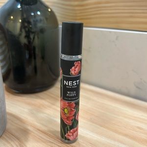 NEST Wild Poppy Travel Spray 8ML